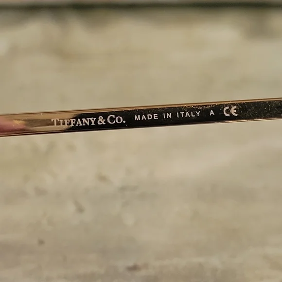 Tiffany & Company Pillow Crystal Sunglasses TF3073 NWOT. NAM#482 - Picture 13 of 17